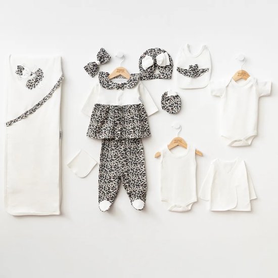 Leopard - Baby newborn 10-delige kleding set - Babykleding