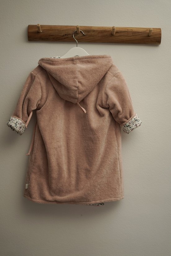 Baby-badjas-roze met bloemetje-maat 92-handgemaakt-(Sweet baby Bedstraw) — afbeelding 4