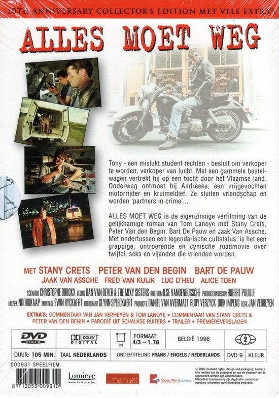 Achterkant van de "Alles Moet Weg" DVD. Een man op een motorfiets, twee mannen in een auto en een poster van de film.