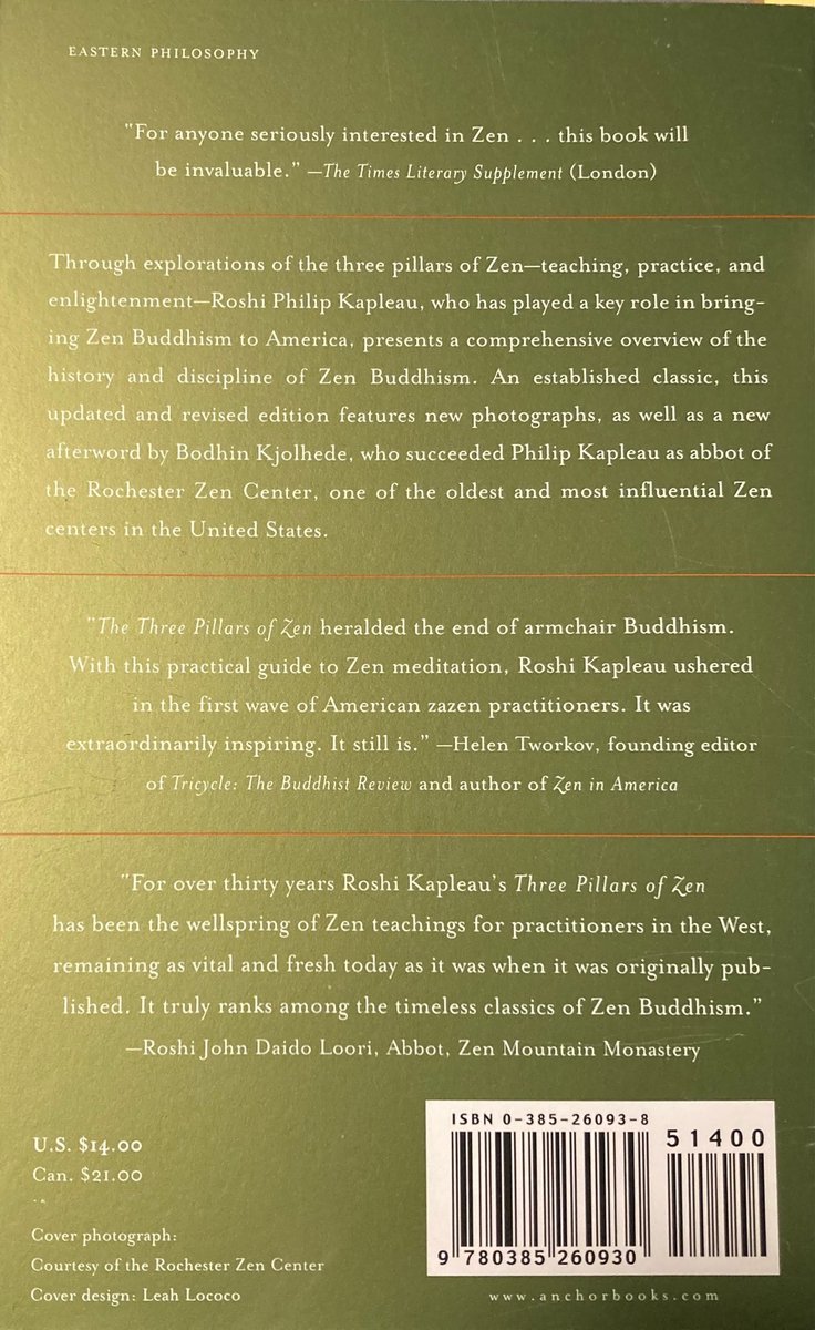Achterkant van het boek 'The Three Pillars of Zen'. Met citaten, ISBN en website.