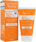 Avène zonnebrandcrème 50ml met doos, oranje verpakking, "Crema sin perfume, Pieles sensibles secas" en "Invisible finish".