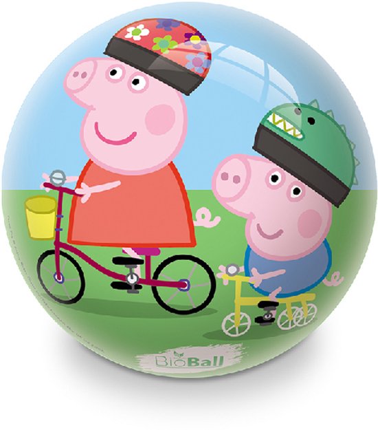 Peppa Pig bal met Peppa en George op de fiets. Peppa draagt een roze jurk en bloemenhelm. George draagt een blauw shirt en dinosaurushelm.