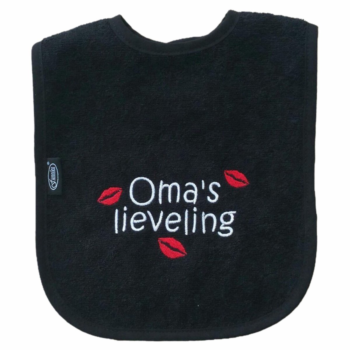 Zwarte slab met "Oma's lieveling"