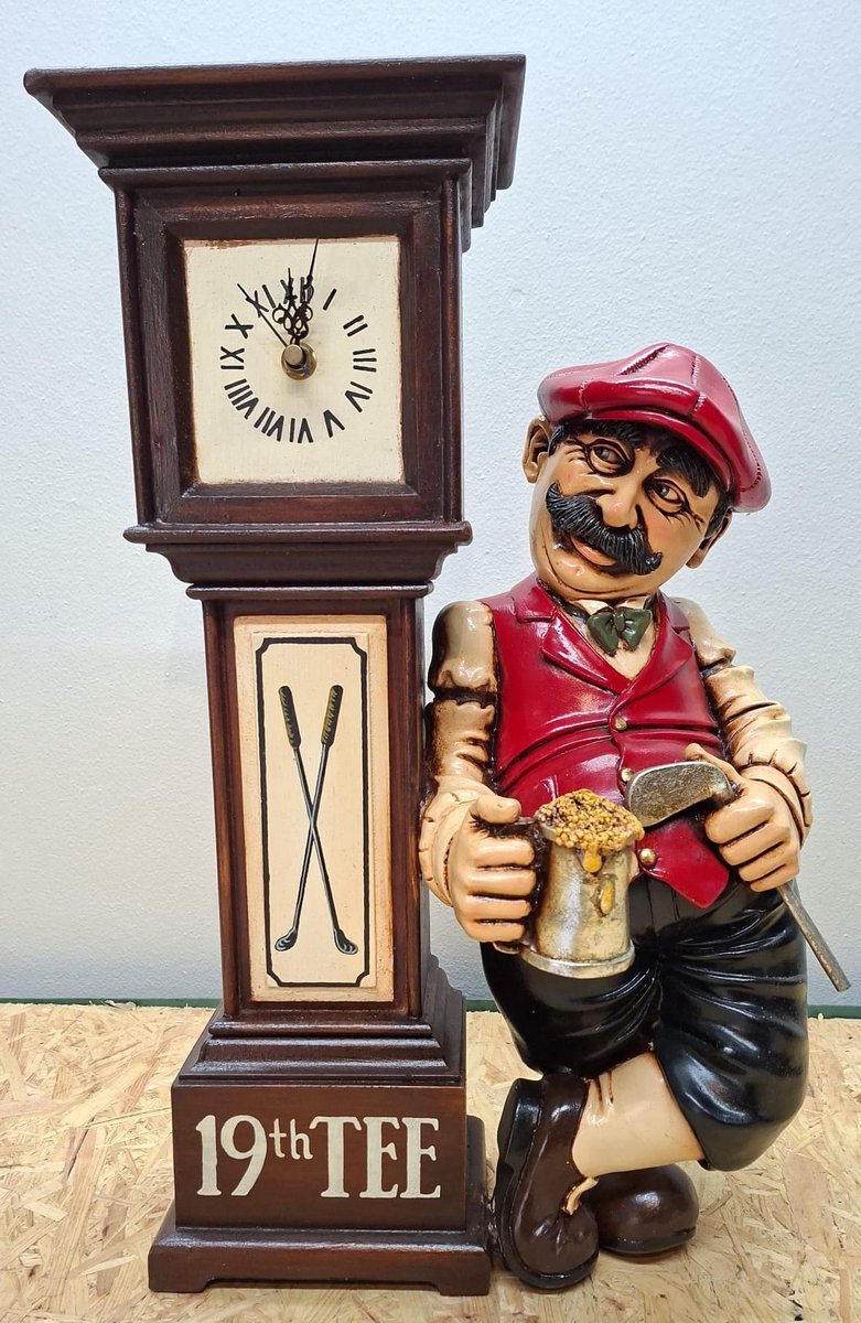 Vintage Golfer klok met uurwerk beeld - 48cm hoog - golf - polyresin - polystone - Decoratie - Woonaccessoires - Beeld