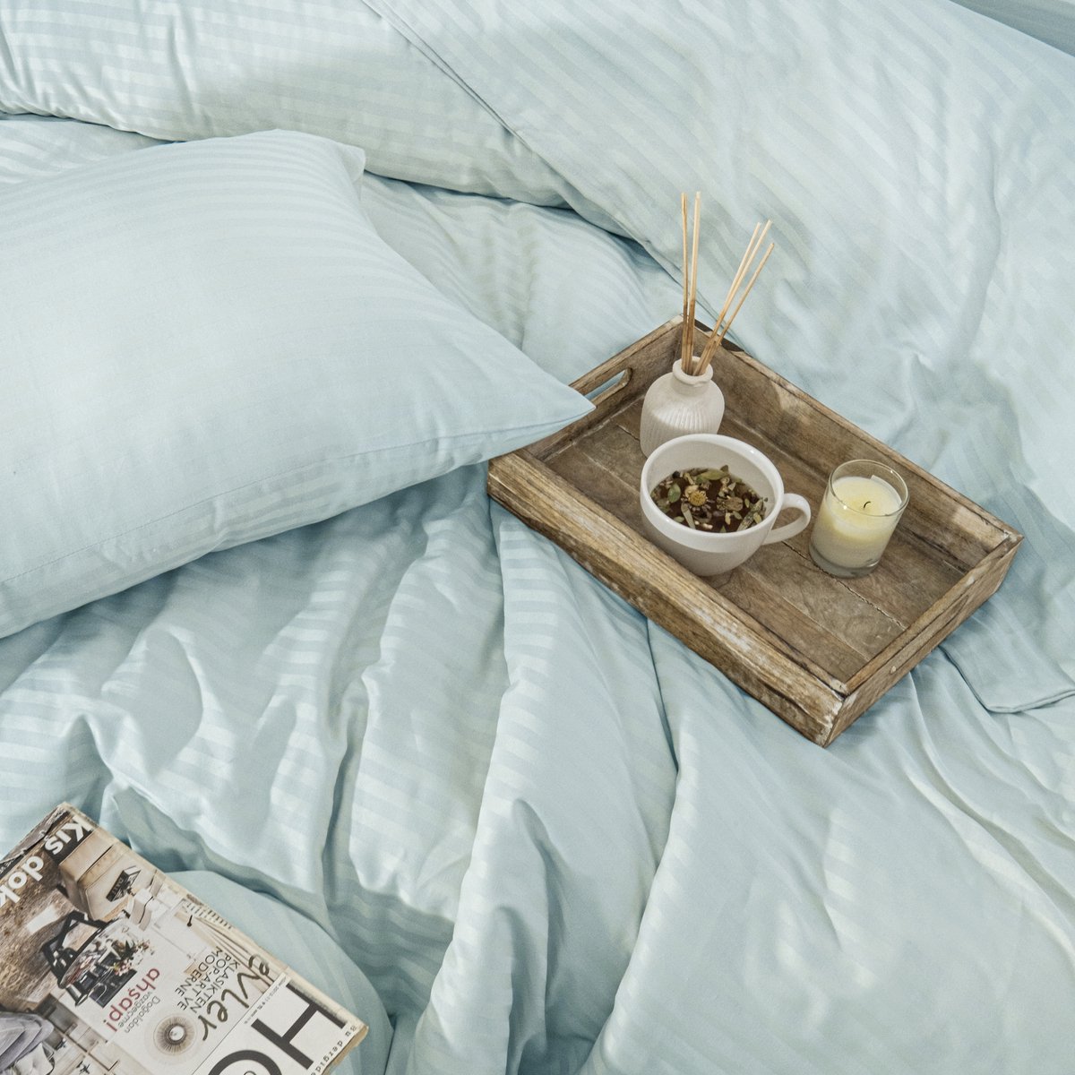 Boraboi ® Stijlvol en Modern Katoen-Satijnen 200x220 cm Luxe Dekbedovertrekset – Tweepersoons –Muntgroen, Gestreept (4-delig)