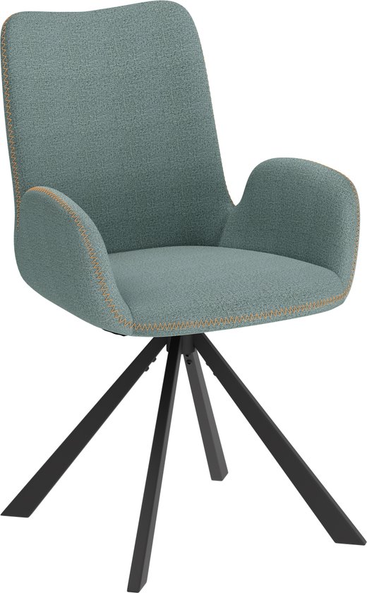 Chaise de salle à manger bleu-vert avec accoudoirs, coutures orange et un pied pivotant noir, isolée sur fond noir.