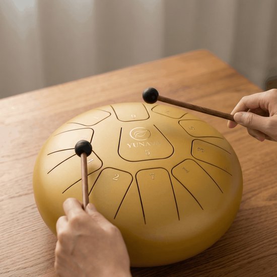 Yunava Handpan - 30 cm ø - Goud - Steel Tongue Drum - Hand Klankschaal incl. Lesboek & Beschermtas - Hangdrum van Merkloos — afbeelding 3