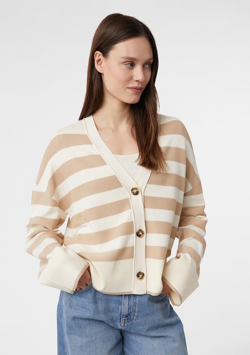 comma cardigan