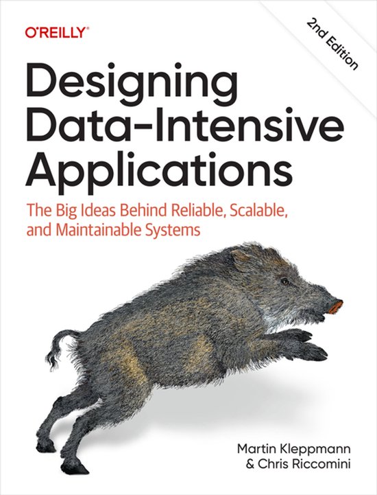 Boek "Designing Data-Intensive Applications" 2e editie met een afbeelding van een rennend zwijn.