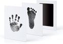 Baby handafdruk en voetafdruk fotokaartje - Baby cadeau - Zwart - Gipsafdruk alternatief! - Eenvoudig schoonmaken - incl. 2 witte kaartjes en handleiding