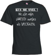 Mijncadeautje T-shirt - Kus me snel, laatste uurtjes vrijgezel - Unisex Zwart (maat L)