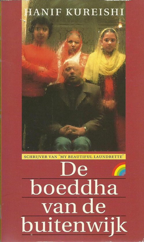 Boekomslag met Hanif Kureishi en een groep mensen. De titel is 'De boeddha van de buitenwijk'.