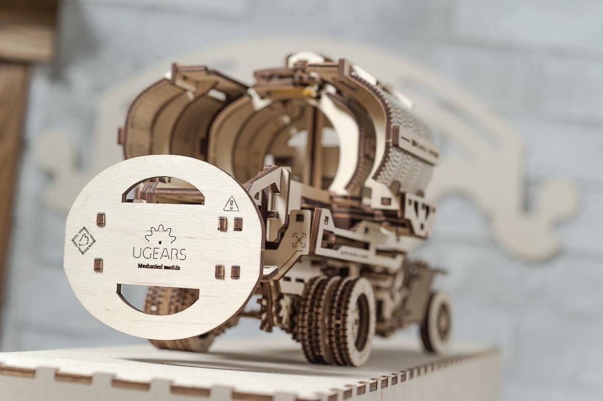 Ugears Modelbouw Hout Mechanische Tanker — afbeelding 8