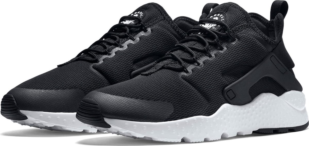 Trekker bodem Brig Nike Air Huarache Run Ultra Sportschoenen - Maat 38 - Vrouwen - zwart/wit |  bol.com