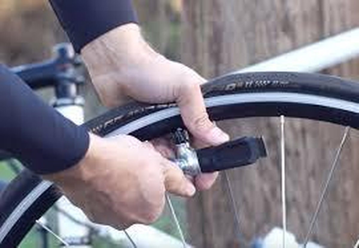 Barefly Bandenlichter +  C02 fietspomp