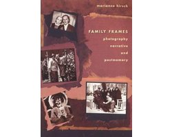 Omslag van Family Frames