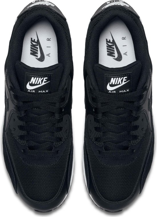 Het 'Tear-Away' effect komt op de Nike Air Force 1 Low - Sneakerjagers