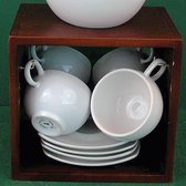 Set 4 Witte kop en schotels +kast