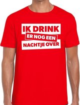 Ik drink er nog een nachtje over tekst t-shirt rood heren L