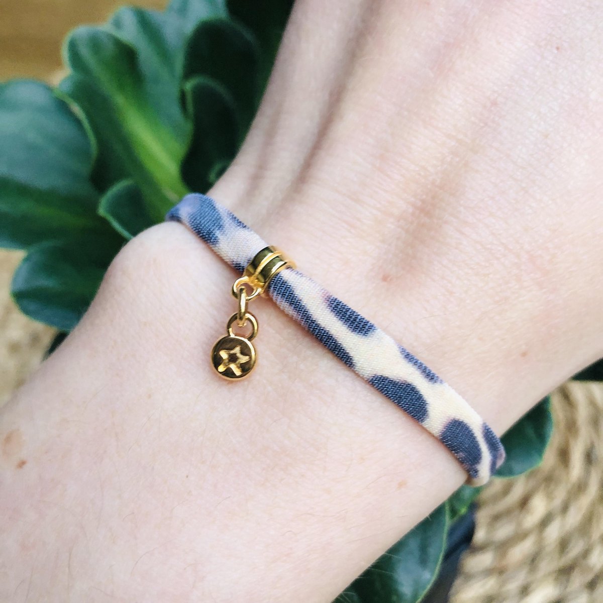 Armband Leopard Brown Little star goud