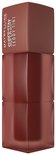Bruin getinte lippenstift met het Maybelline Superstay Teddy Tint logo.