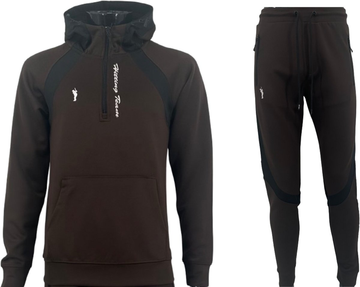Hitman - Trainingspak Heren - Joggingpak Heren - Sportkleding Heren - Cadeau voor Man - Donker Bruin - Maat L