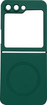Stravo Hoesje Geschikt voor Samsung Galaxy Z Flip 6 – Siliconen Cover Hoes met MagSafe – Slank & Lichtgewicht – Schokbestendig – Anti-Fingerprint – Siliconen Case voor Samsung Galaxy Z Flip 6 - Groen