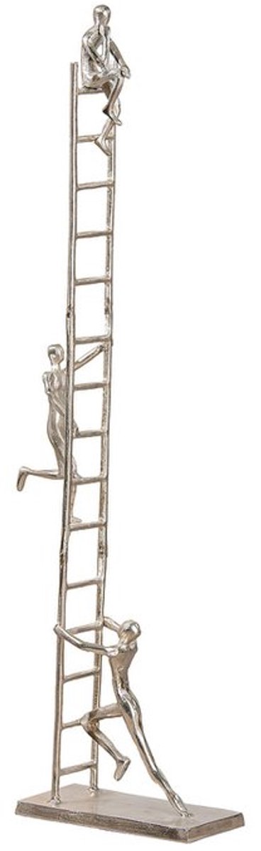 Sculptuur je doel bereiken 15x15x114 cm - beeld van aluminium -zilverkleur - klimende personen op een ladder