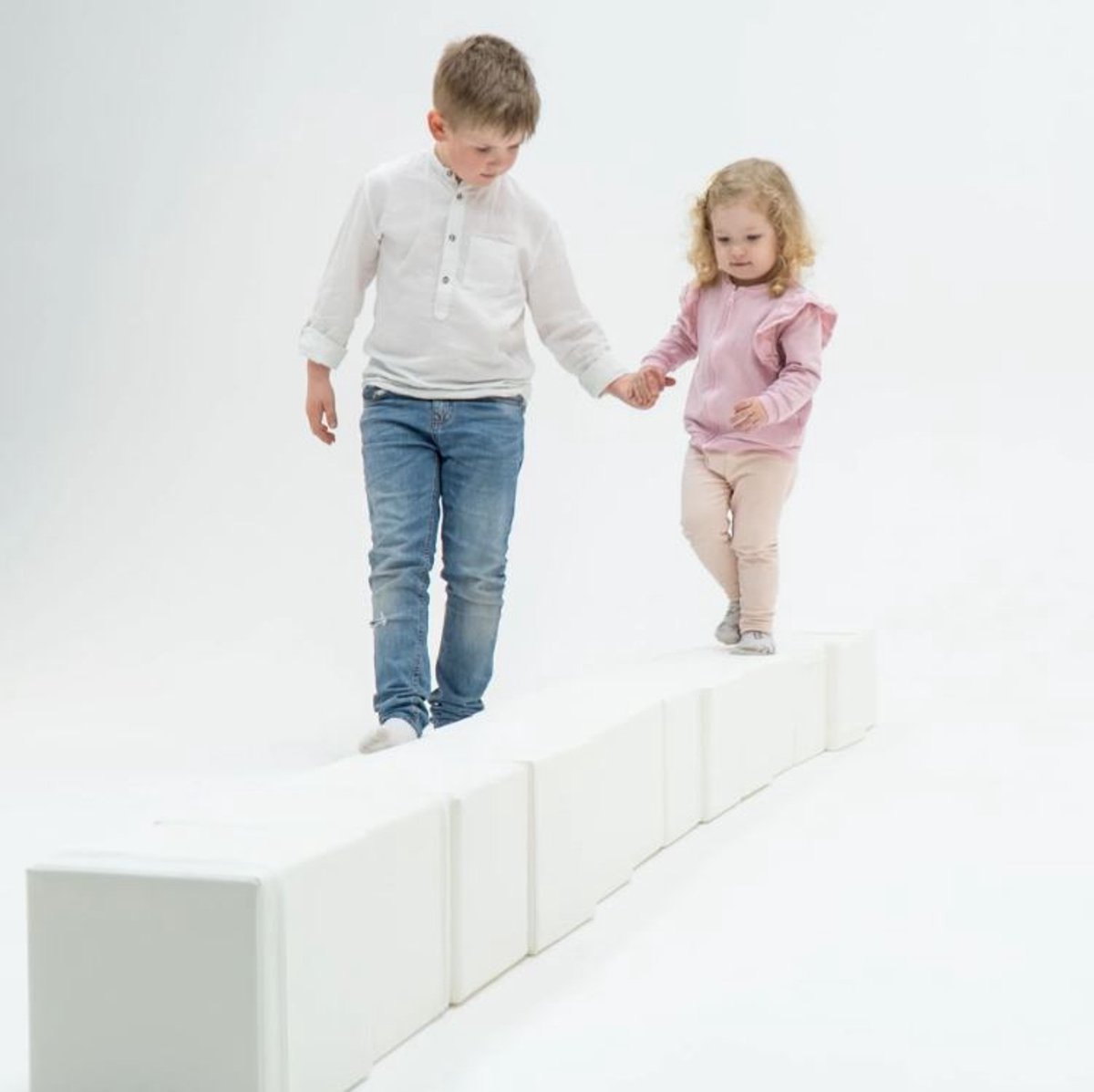 IGLU Soft play bouwblokken - set van 6 witte foam blokken om te bouwen - 20x20 cm - premium kwaliteit - geschikt vanaf 6 maanden