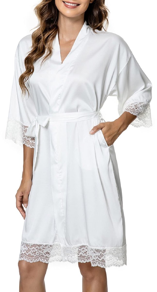 Dames Kimono Badjas - Satijn - Kort - Met Bloemenkant - Met Ceintuur en Zakken - Voor Bruiden en Bruidsmeisjes - Wit - Maat L
