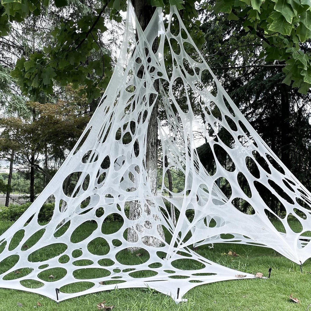 Ibenzoa® Halloween Reusachtig Spinnennet voor Tuin en Feest, Grote Driehoekige Decoratie