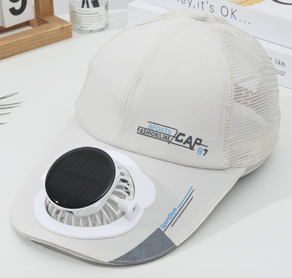 WK Zonnehoed met Ventilator voor Volwassenen – continu werken onder de zon-Baseballcap Stijl –Zonne Pet- Zonnepaneel + Type-C Opladen – UV-beschermende Zomerhoed – Met Ingebouwde Ventilator – 600mAh – Bruin