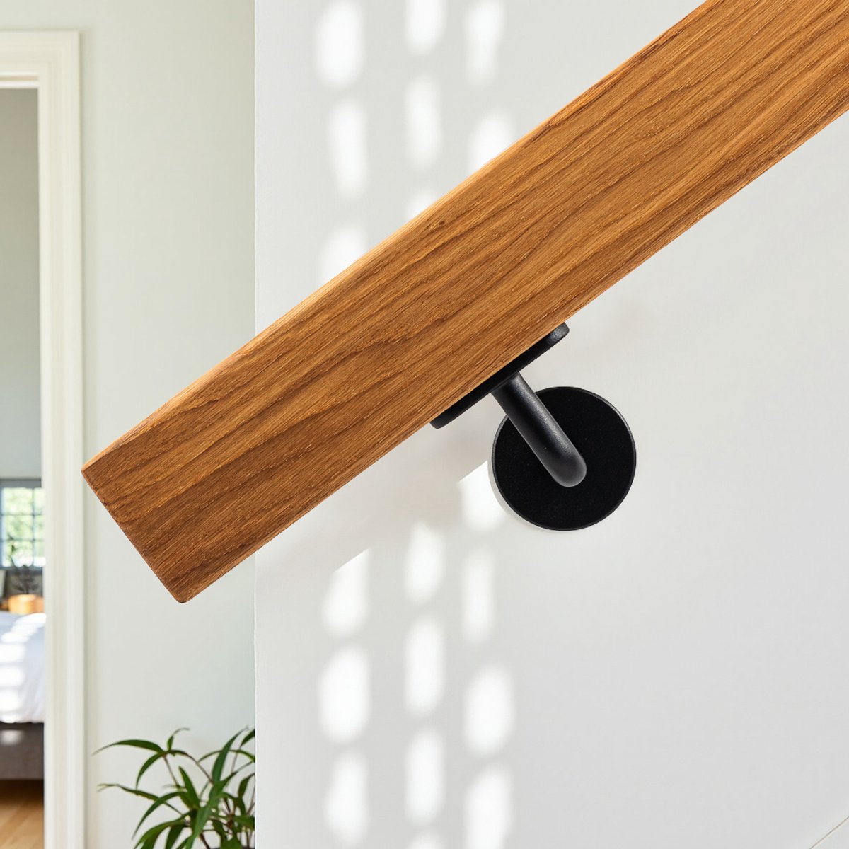 Trapleuning Eiken Hout – Rechthoekig (38 x 67 mm) – Lengte: 100 cm – Inclusief 2 zwarte leuninghouders