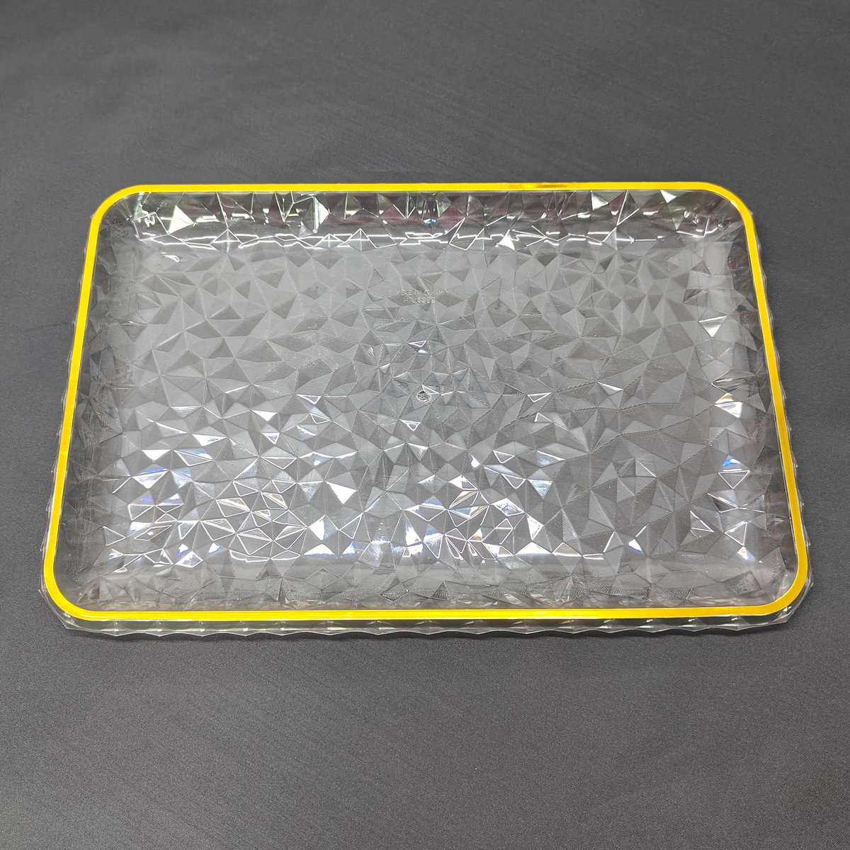 Dienblad – Luxe Transparant Design met Goud Rand – 39 x 26 x 2.3 cm