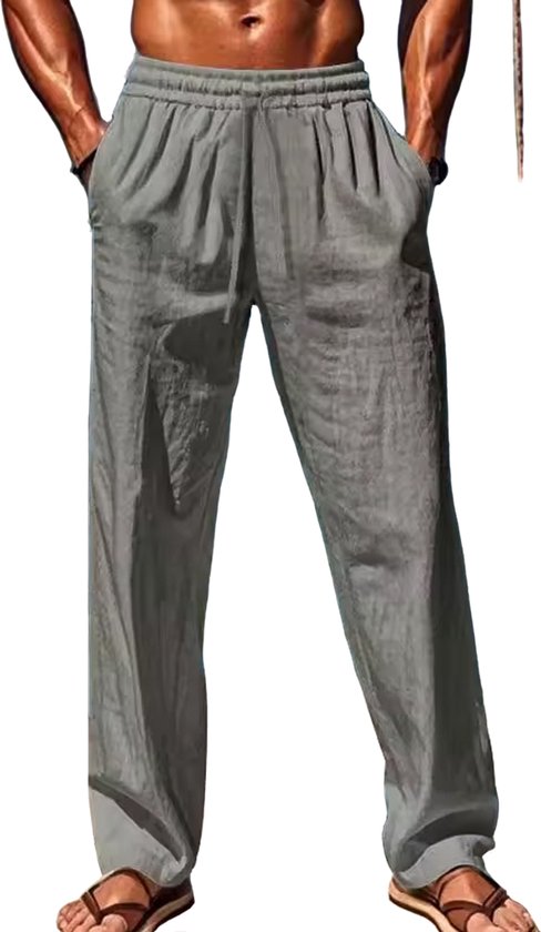 Man met getraind bovenlichaam draagt grijze linnen katoenen broek met koord.