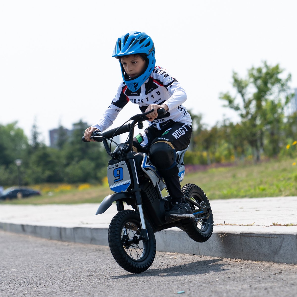 RCB 36V Elektrische Crossmotor (5-10 jaar) - 350W elektrische kindermotor - 3 Versnellingen-Max 25 km/u - Blauw — afbeelding 4