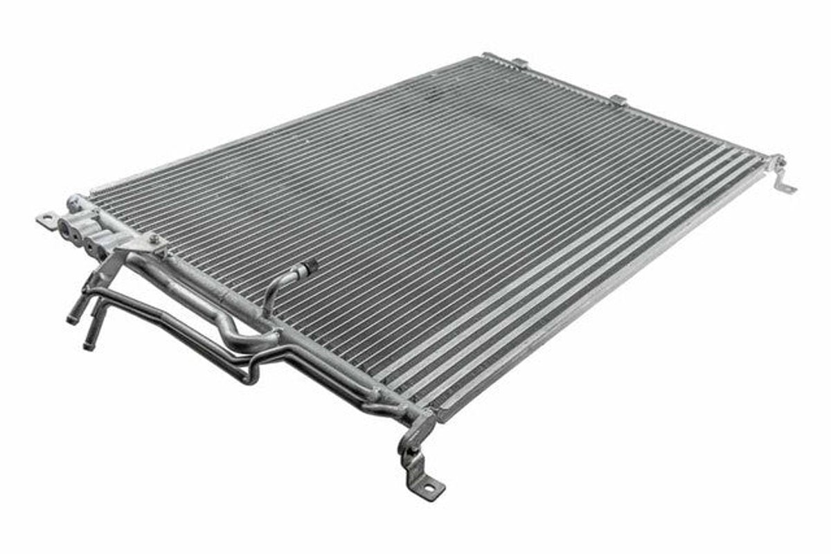 Condensor airconditioning OEM 4E0260403K