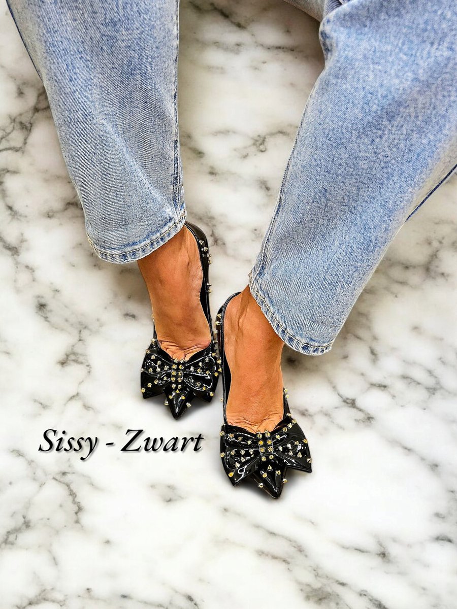 Barla Shoes - Sissy - Pumps met studs - Zwart