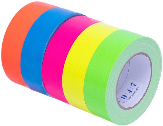 Vijf rollen TD47 gaffa tape in neonkleuren (oranje, blauw, roze, geel, groen) op een rij.