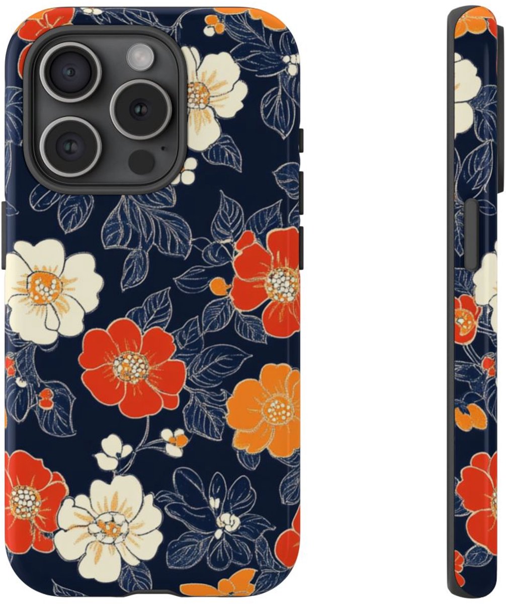 Oranje en Witte Bloemenprint – Telefoonhoesje Geschikt voor iPhone 15 Pro