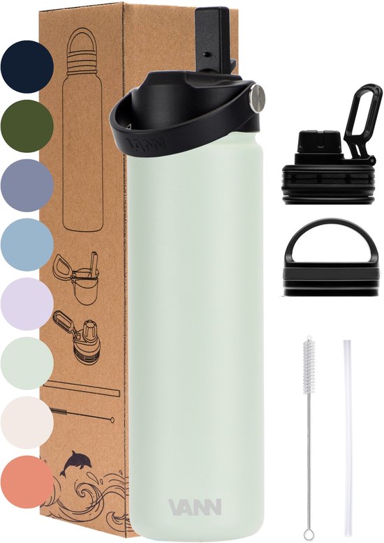Lichtgroene VANN fles met rietjesdop en accessoires. Kleurstalen van diverse VANN flessen op de doos.