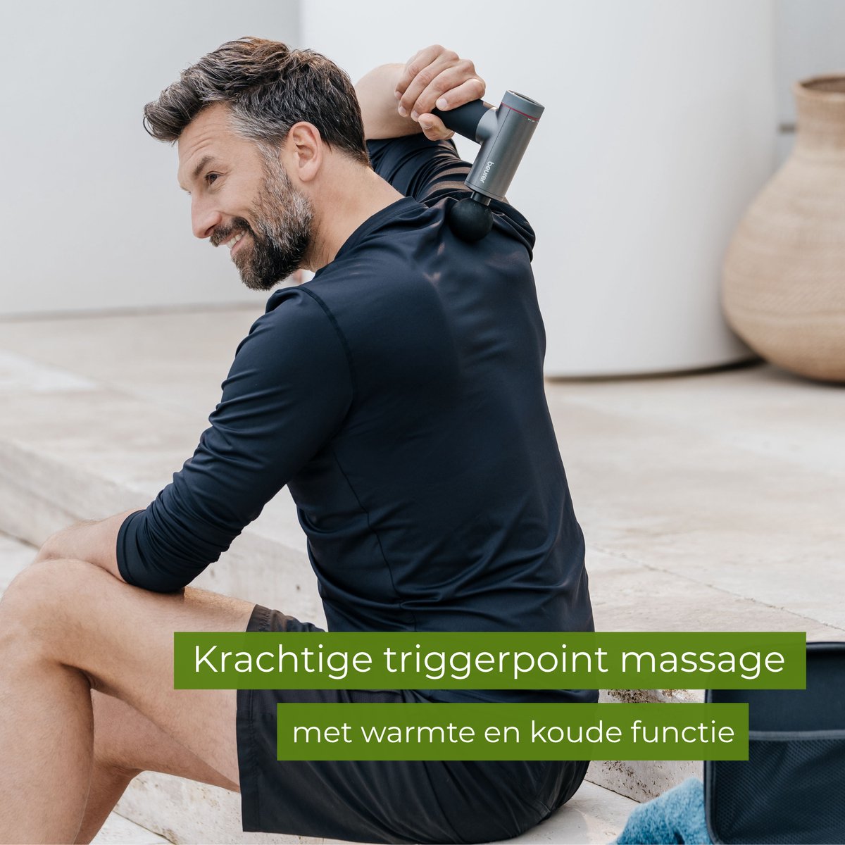 Afbeelding 2 van Beurer MG 195 HOT & COLD Massage Gun - Verwarmt & koelt spieren - Incl. 7 opzetstukken - 9 Intensiteitsniveaus - Krachtige accu - Draadloos gebruik - 3 Jaar garantie
