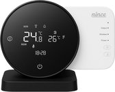 Moderne, ronde, zwarte thermostaat met digitaal display, naast een wit RF-ontvanger met indicatielampjes.