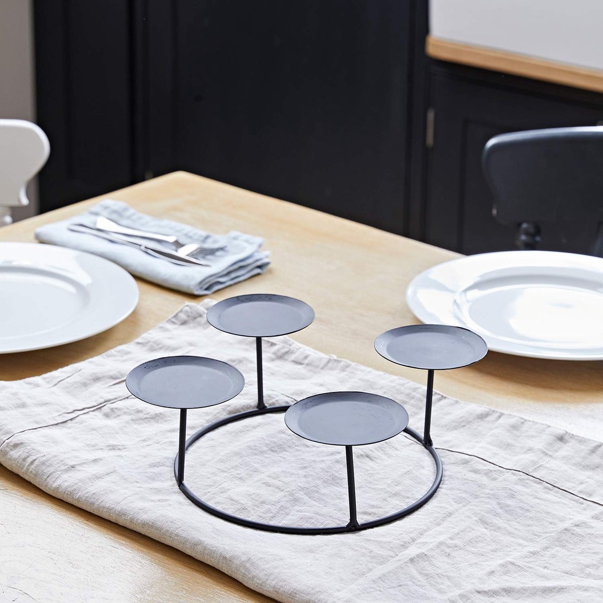Ibenzoa® Elegante Zwarte Metalen Kandelaar voor Binnenhuisdecoratie van 20 cm Diameter