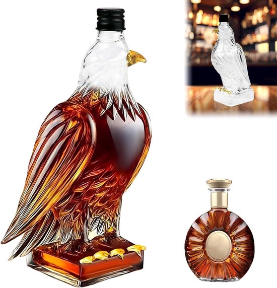 Whiskey Decanter - Eagle Design - Transparent Glass Animal Statue - Funny Bar Decoration for Whiskey Lovers