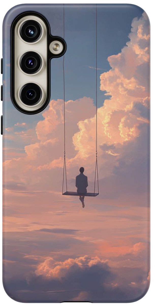Persoon op Schommel in Bewolkte Lucht – Telefoonhoesje Geschikt voor Galaxy S24 Plus
