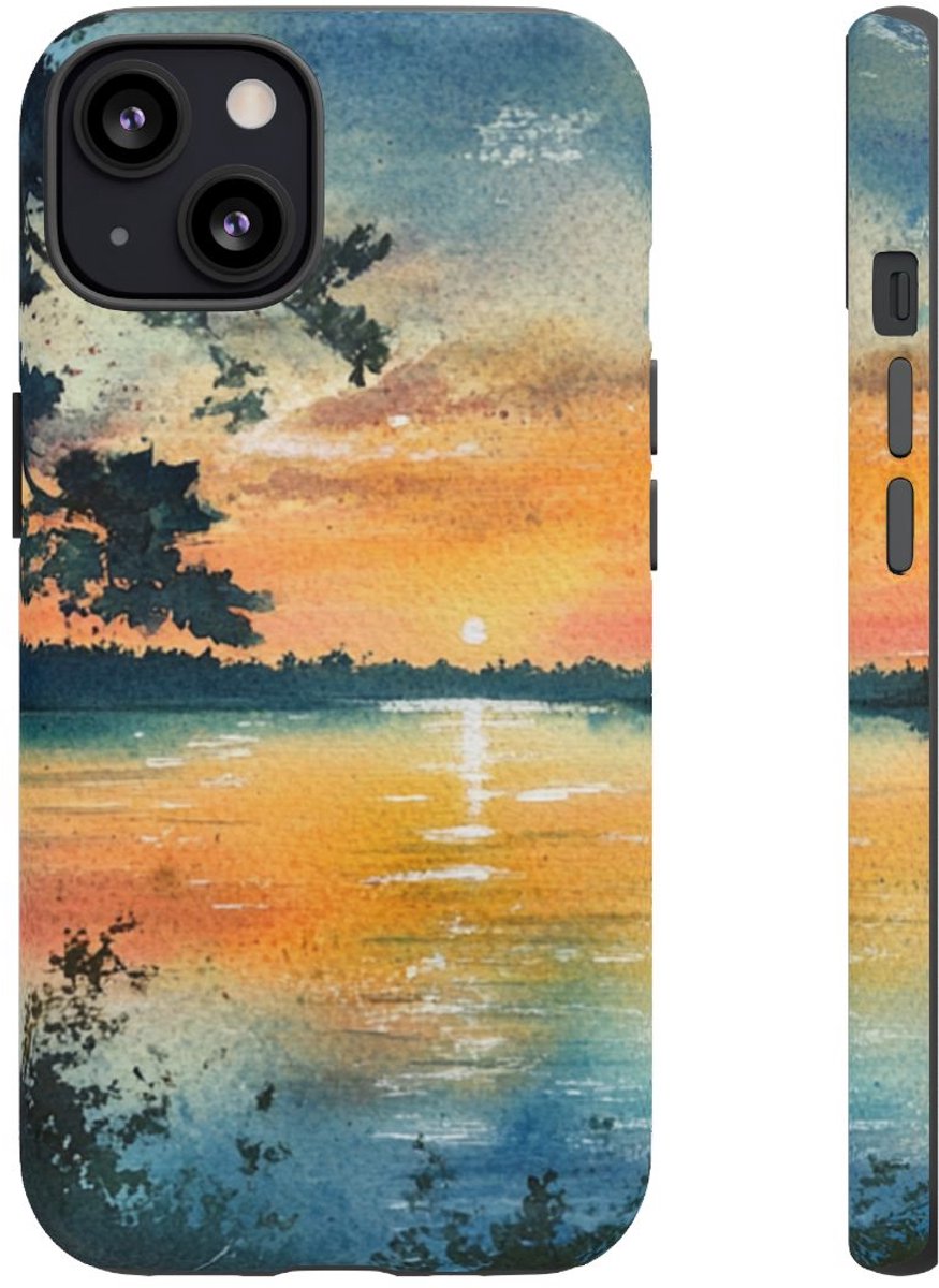 Zeilboot op Meer bij Schemering in Aquarel – Telefoonhoesje Geschikt voor iPhone 13