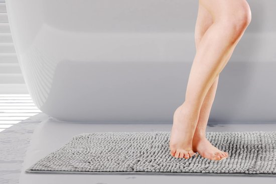 Unyqoos® Zachte en Rutschvaste Badmat van 45 x 75 cm in Stijlvolle Zilverkleur