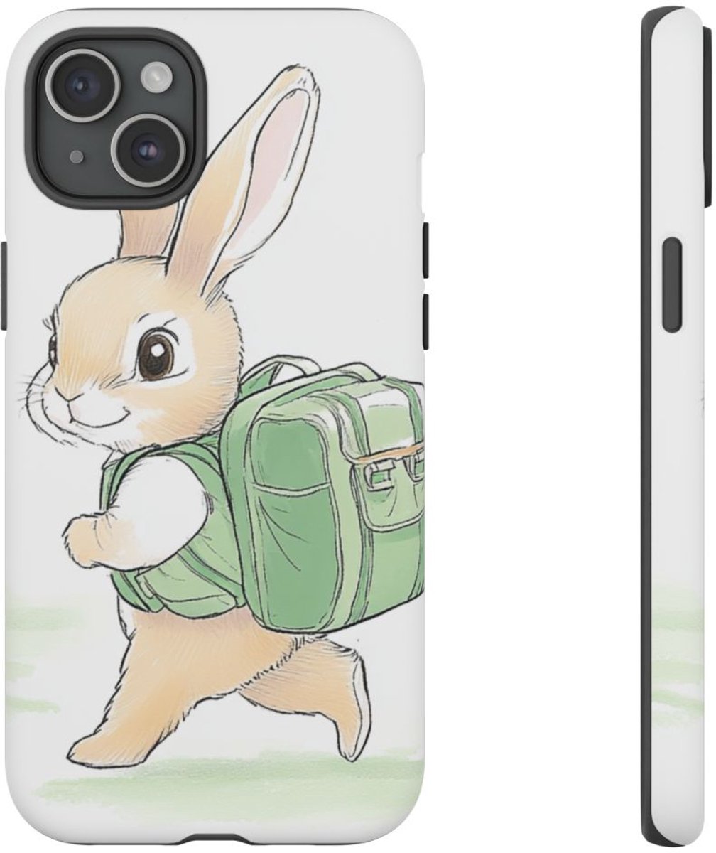 Lief Konijntje met Groene Rugzak – Telefoonhoesje Geschikt voor iPhone 15 Plus