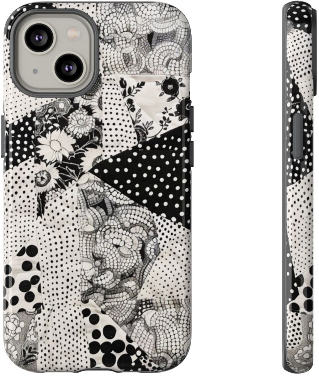 Zwart-Wit Patchwork met Bloemen en Stippen – Telefoonhoesje Geschikt voor iPhone 14